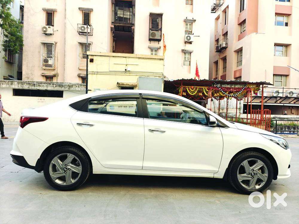 Hyundai Verna Sx Petrol At, 2022, Petrol
