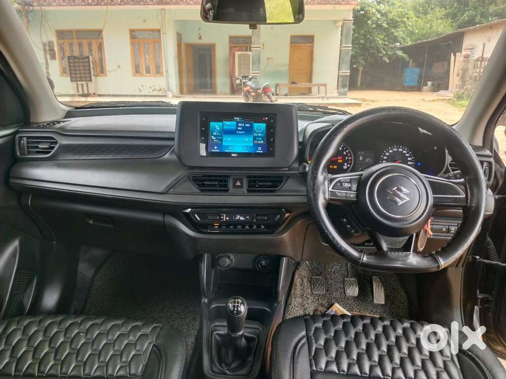 Maruti Suzuki New-gen Swift 2025 Petrol 21744 Km Driven