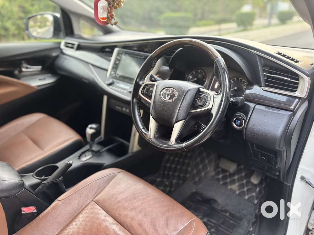 Toyota Innova Crysta 2.8 Zx At, 2019, Diesel