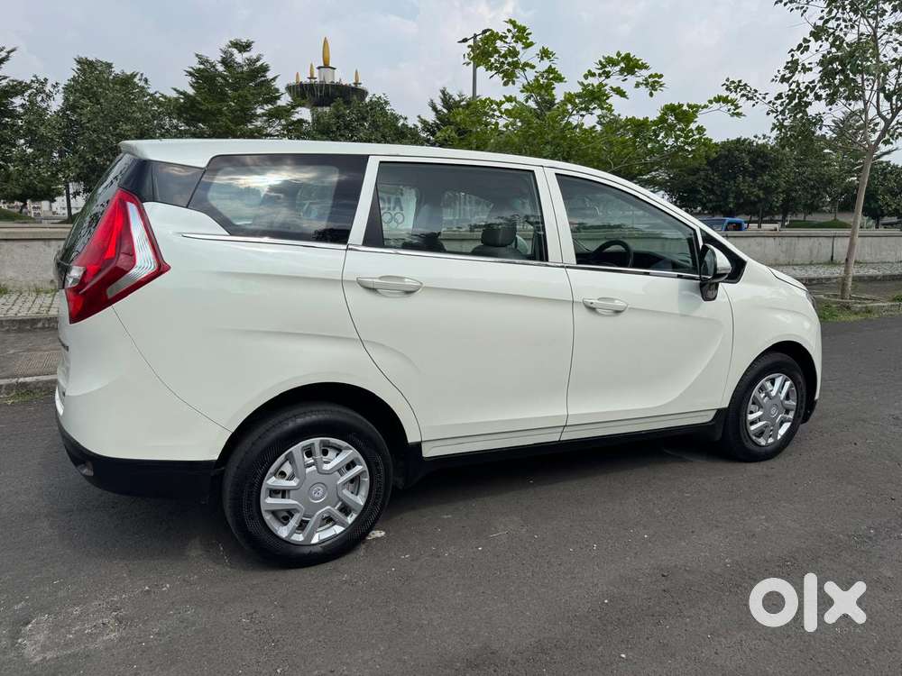 Mahindra Marazzo M2 8str, 2022, Diesel