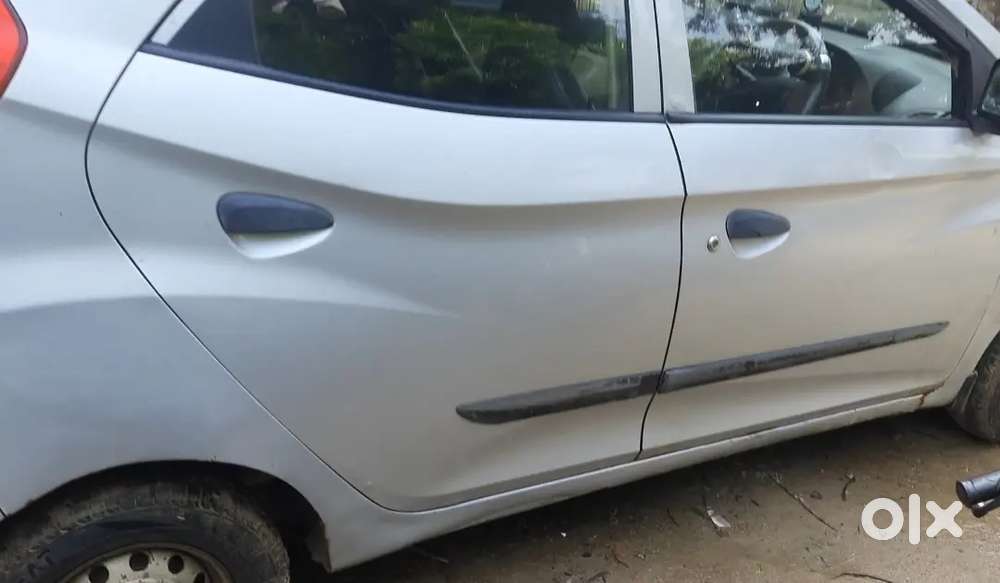 Hyundai Eon 0.8 Era Plus 2015 Argent Sell