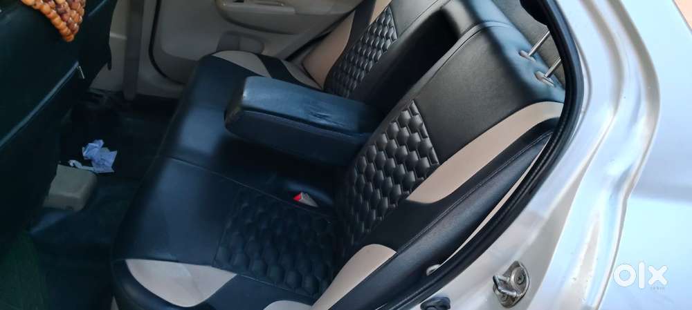 Maruti Suzuki Swift Dzire Amt Zdi, 2017, Diesel
