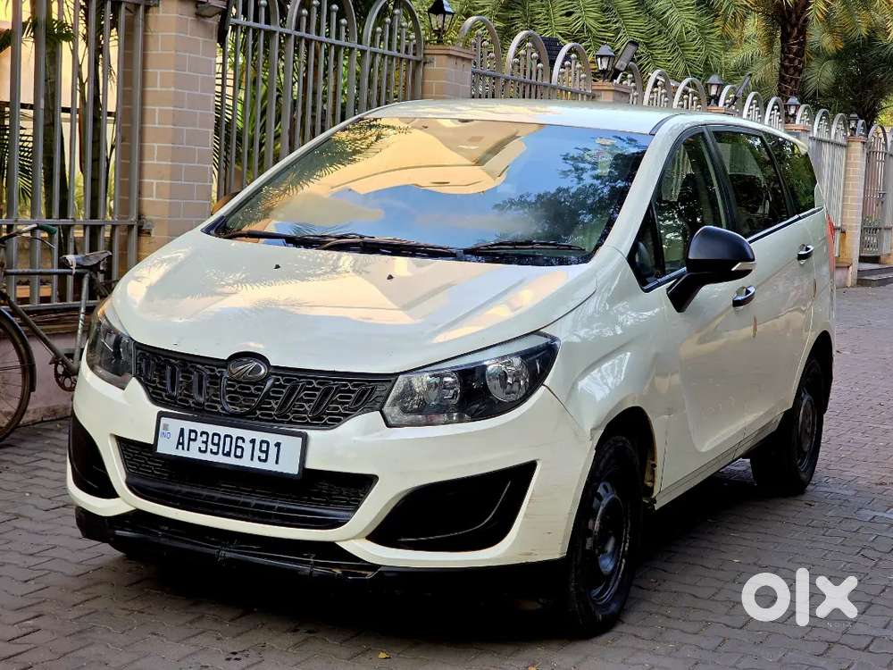 Mahindra Marazzo M2 2019 Diesel Well Maintained