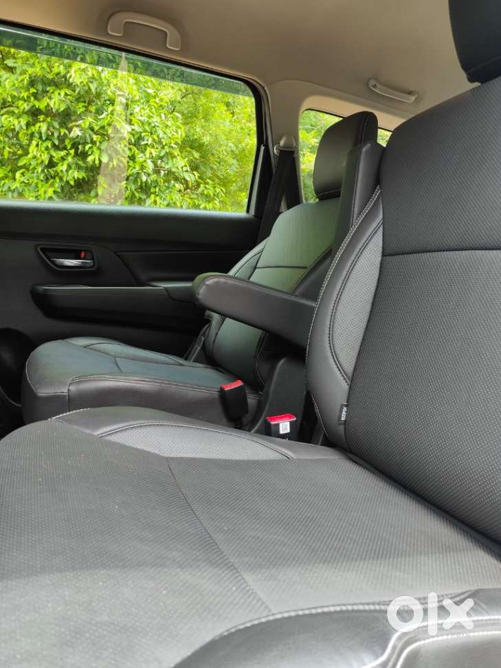 Maruti Suzuki Xl6 1.5 Alpha Plus Mt, 2024, Petrol