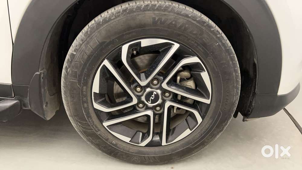 Kia Carens 1.5 Luxury Plus Diesel At 7 Str, 2022, Diesel