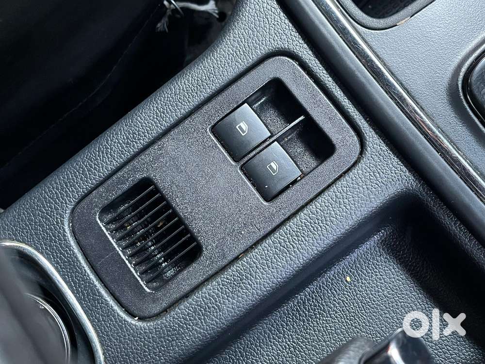 Mahindra Thar 2.0 Lx Hard Top Petrol At 4 Rwd, 2023, Petrol