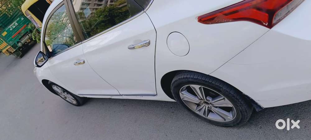 Hyundai Verna Petrol 2019