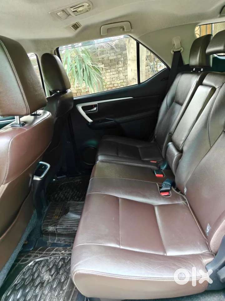 Toyota Fortuner 4x2 At 2.8 Diesel, 2017, Diesel