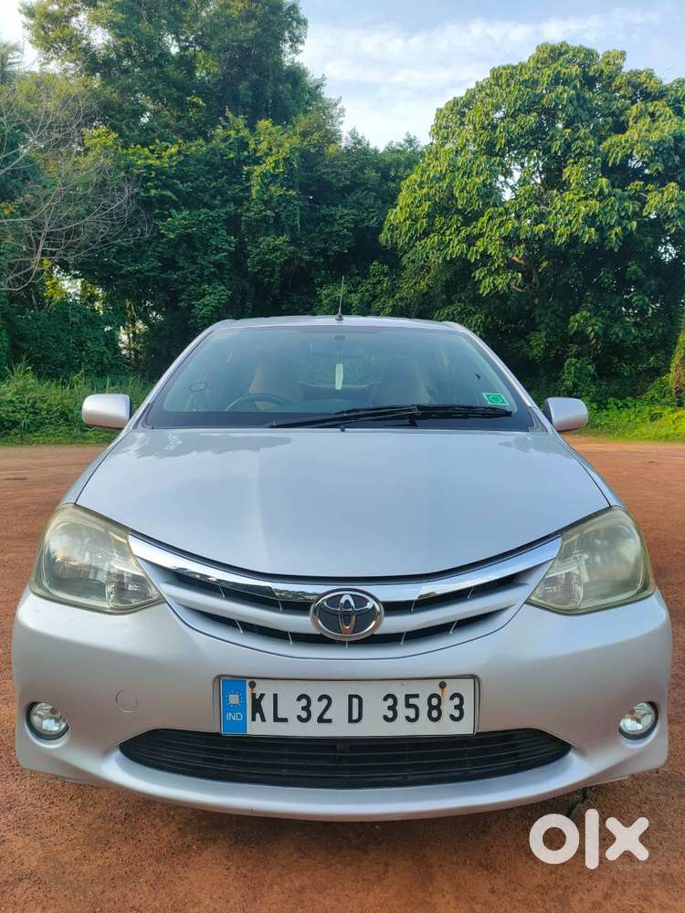 Toyota Etios G 2012
