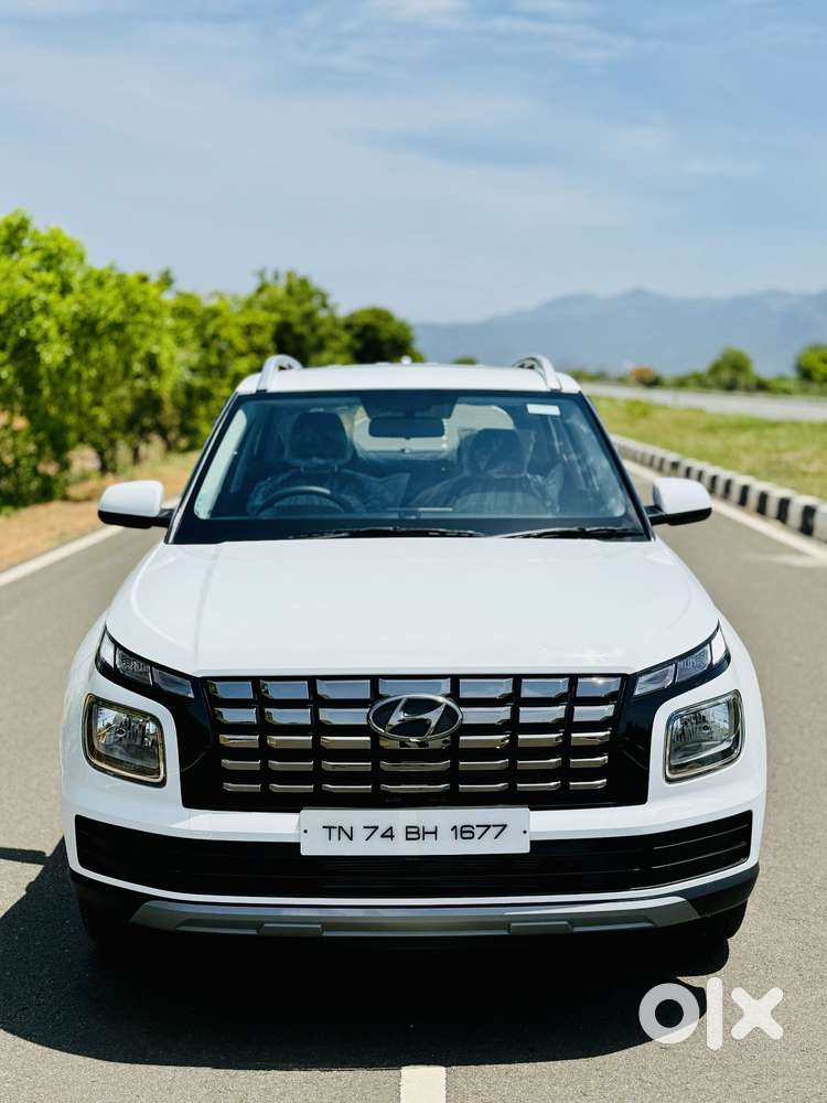 Hyundai Venue 1.2 S (o), 2025, Petrol