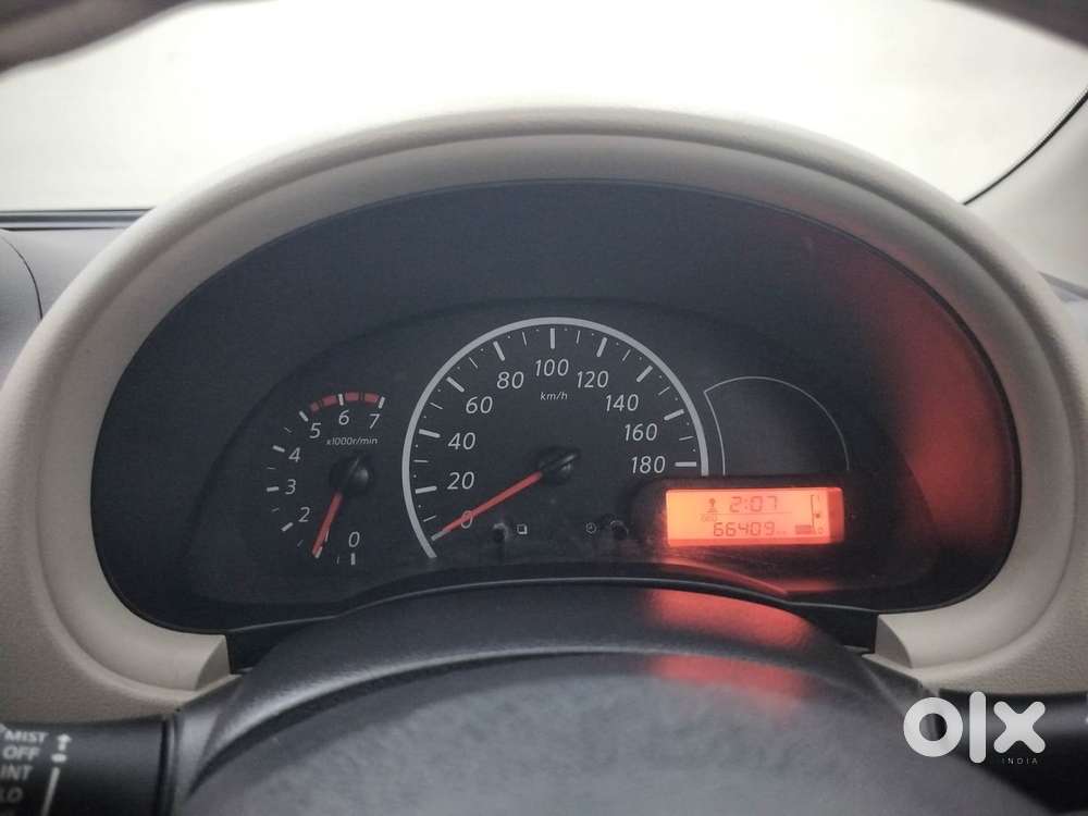 Nissan Micra Active Xv, 2016, Petrol