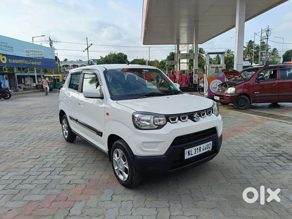 Maruti Suzuki S-presso Vxi Plus, 2022, Petrol
