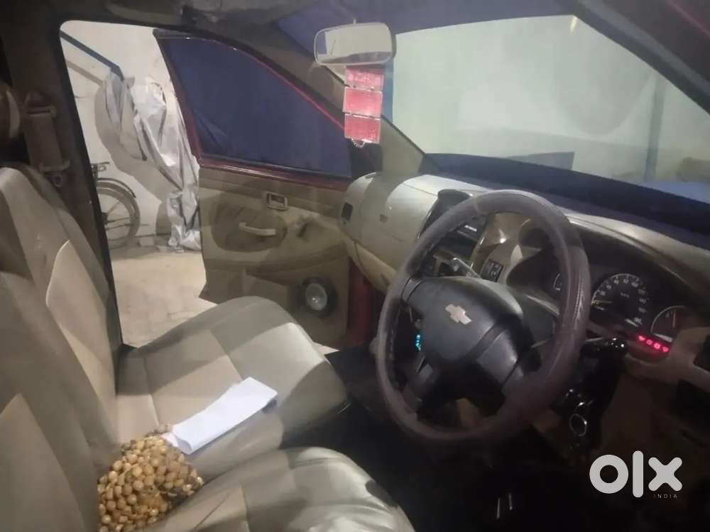 Chevrolet Tavera Ls 10-seater 2010