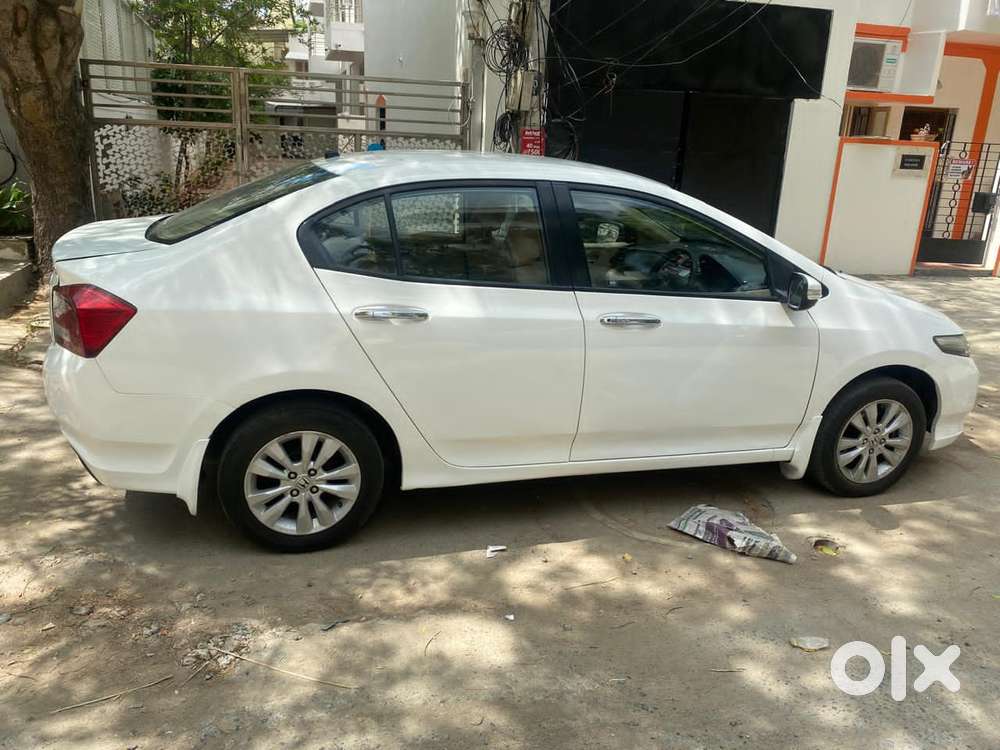 Honda City I Dtec V, 2012, Petrol