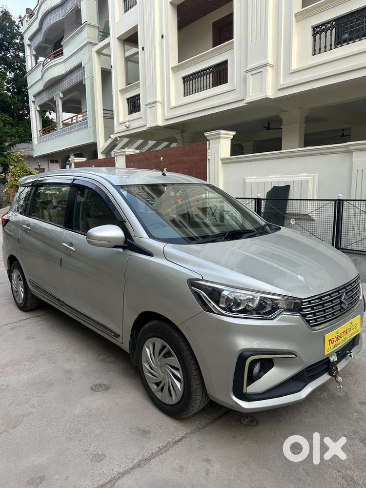 Maruti Suzuki Ertiga 1.5 Vxi, 2022, Petrol