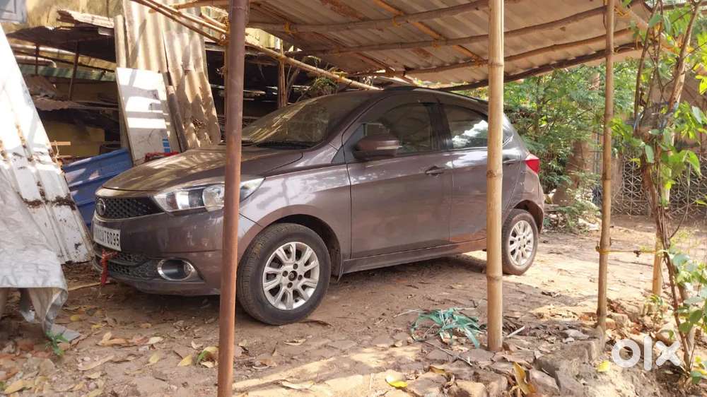 Tata Tiago Revotron Xz 2018 Petrol Automatic