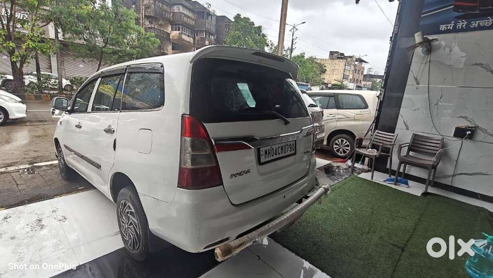 Toyota Innova 2.5 E Diesel Ps 8-seater, 2006, Diesel