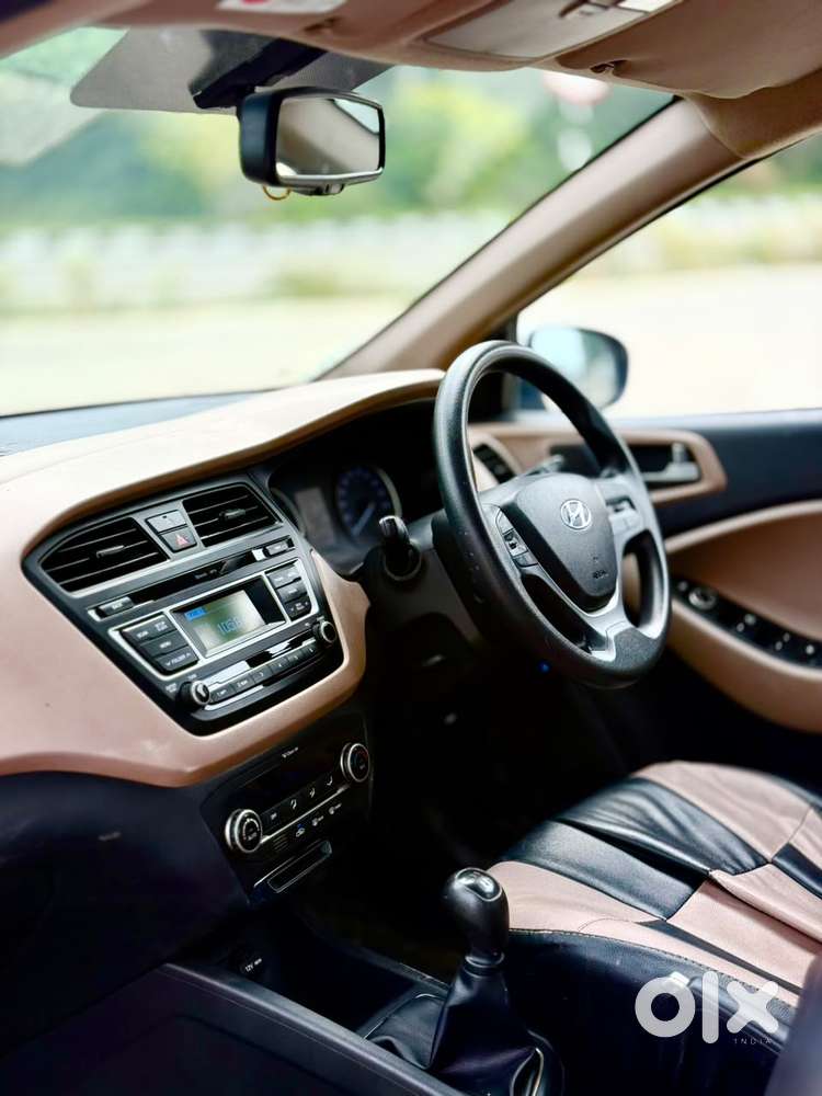 Hyundai I20 Sportz 1.2 Bs-iv, 2017, Petrol