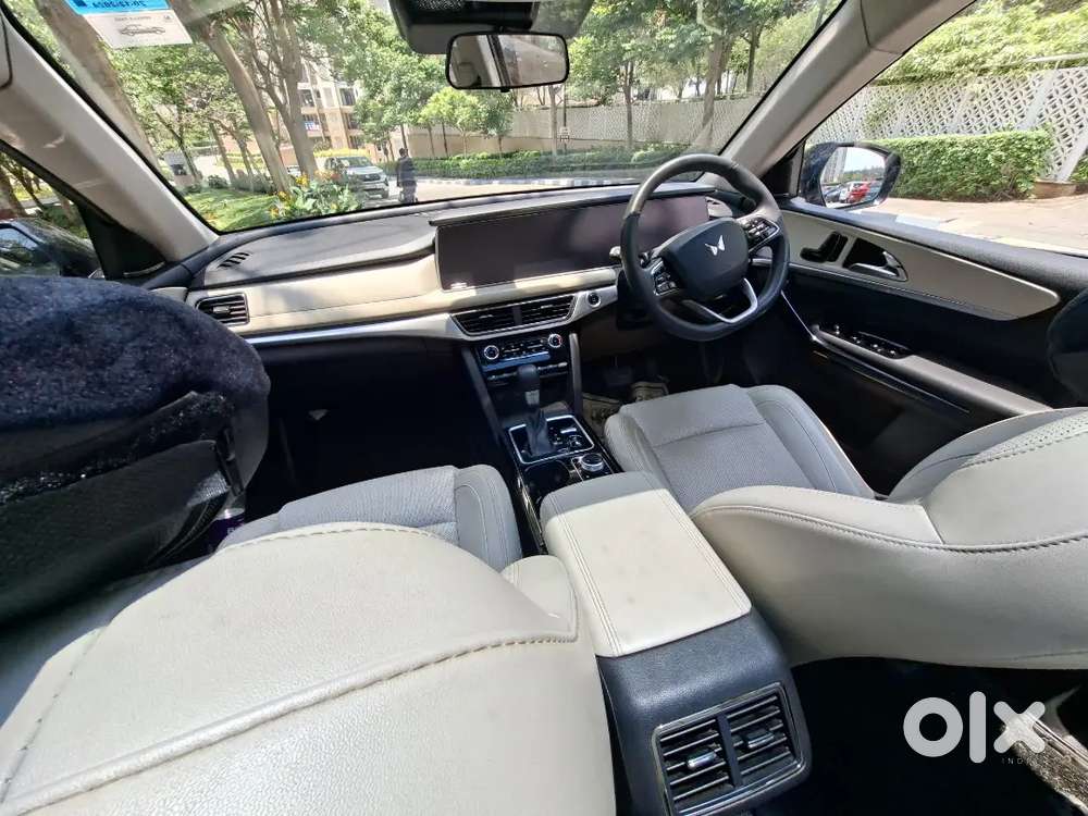 Xuv700 Ax7l Diesel Automatic December 2024 For Sale