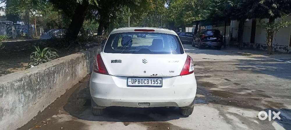 Maruti Suzuki Swift 2011 Petrol 70000 Km Driven