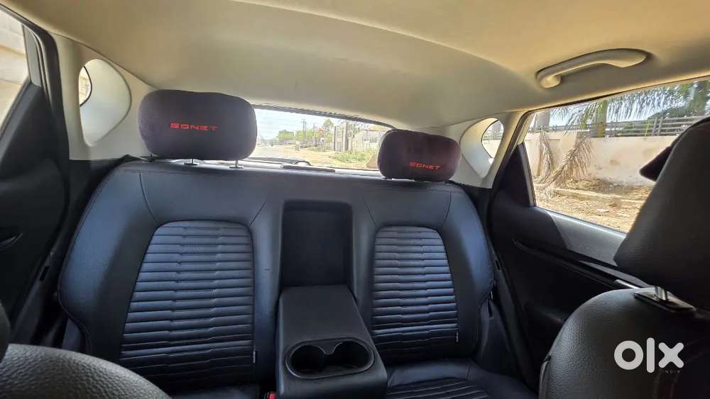 Kia Sonet 2020 Diesel Well Maintained