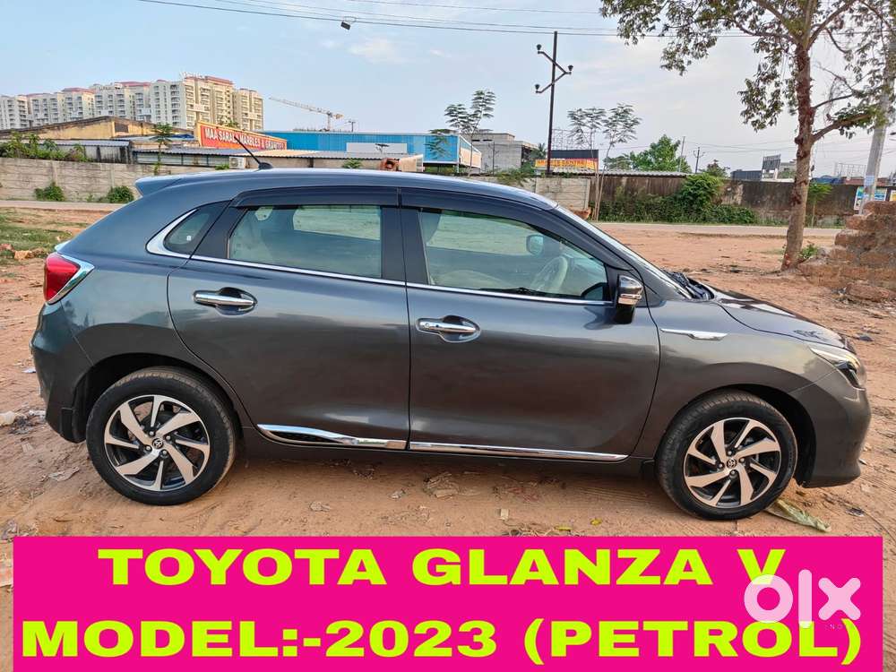 Toyota Glanza 1.2 V, 2023, Petrol