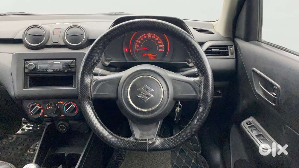 Maruti Suzuki Swift Lxi, 2018, Petrol
