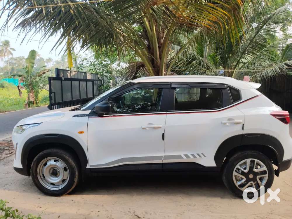 Nissan Magnite 2021 Petrol Well Maintained, Company Service Vehicle