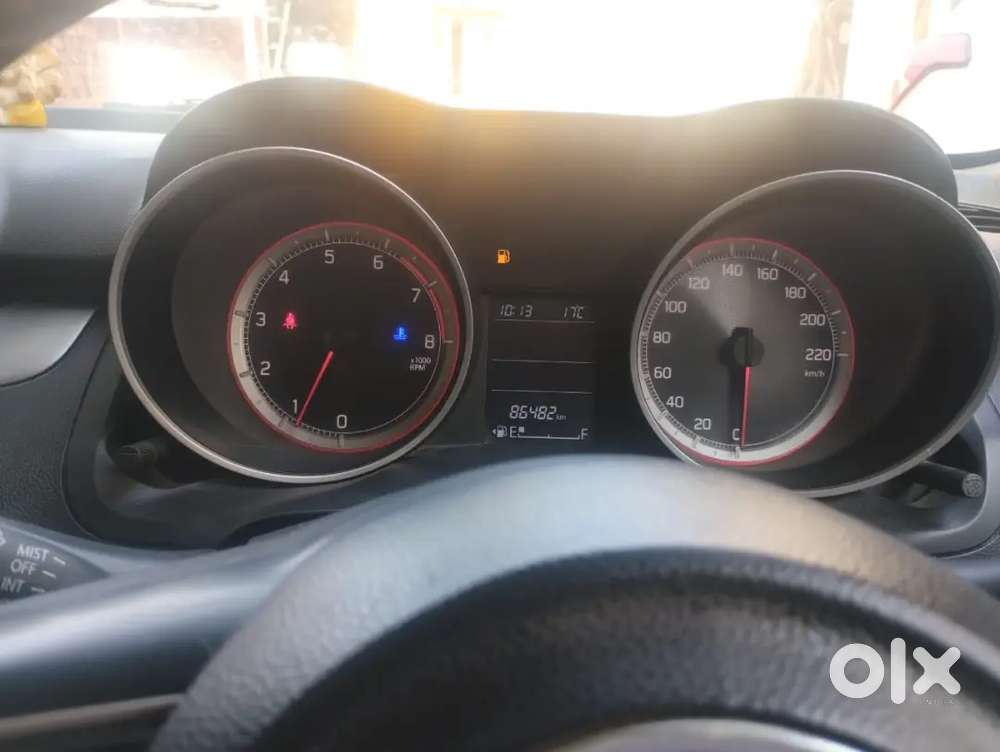 Maruti Suzuki Swift 2021 Petrol 86000 Km Driven