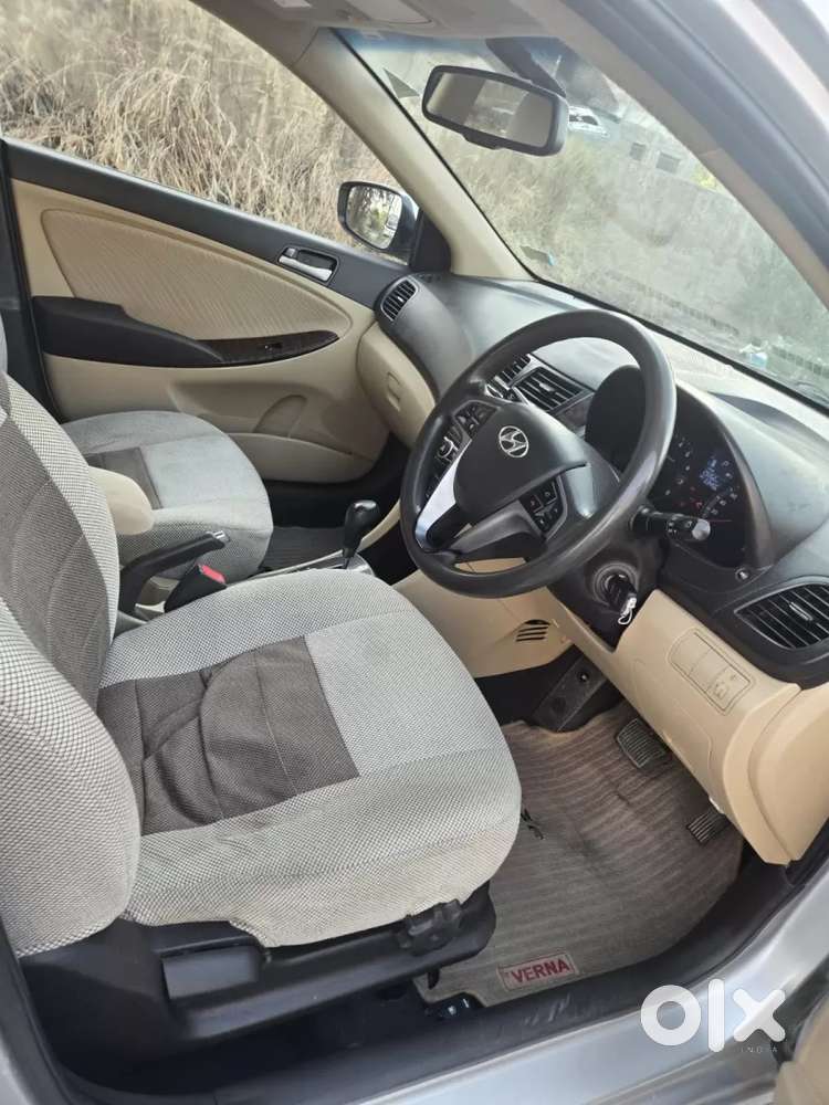 Hyundai Verna Fluidic 1.6 Vtvt Sx, 2016, Petrol