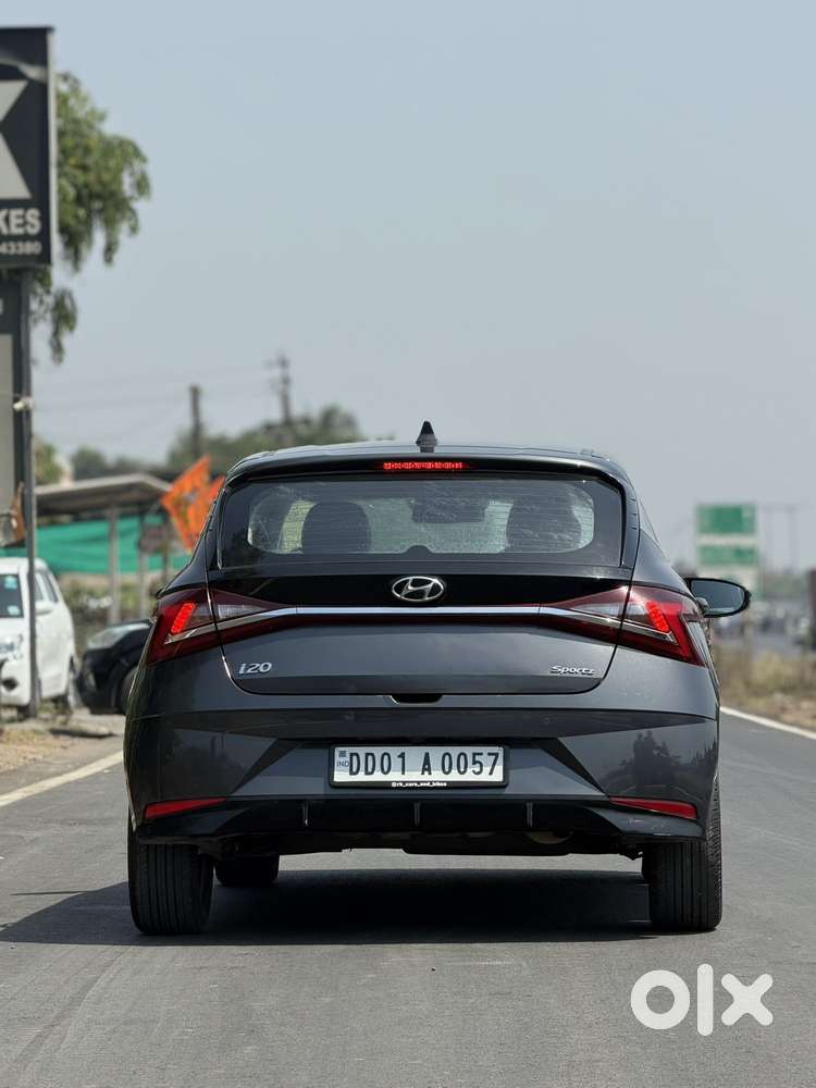Hyundai New I20 1.5 Sportz Mt, 2022, Diesel