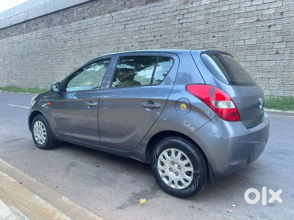 Hyundai I20 Magna Petrol 2011