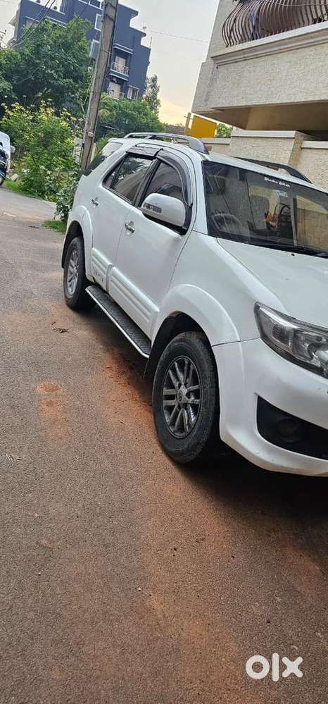 Toyota Car 2012 Diesel