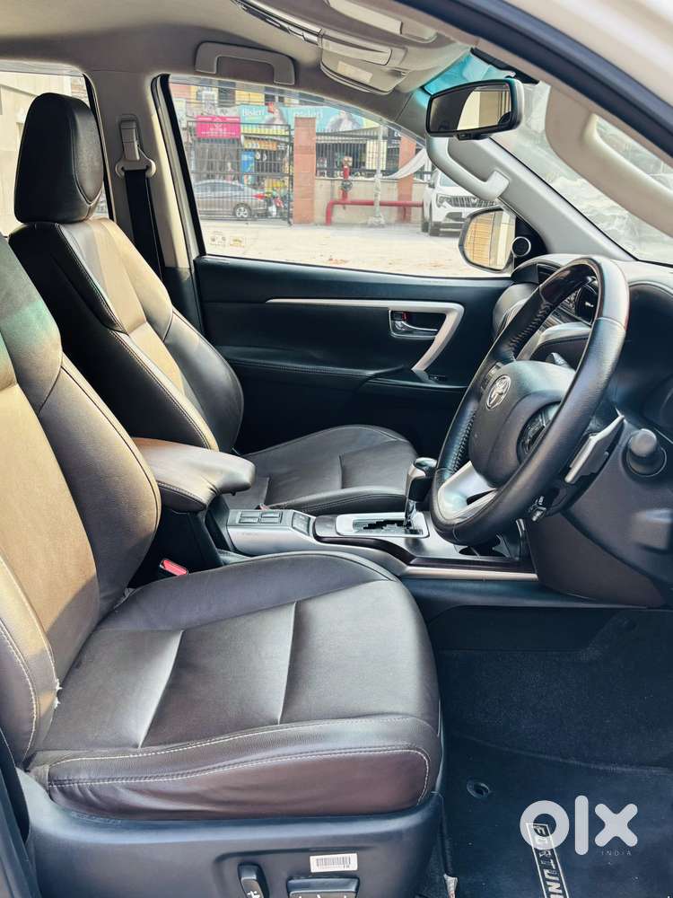 Toyota Fortuner 4x2 At 2.8 Diesel, 2019, Diesel
