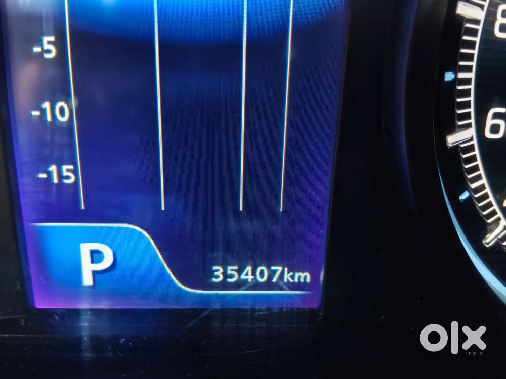 Maruti Suzuki Xl6 1.5 Zeta At, 2022, Petrol