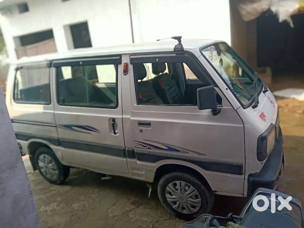 Petrol Aur Cng Donon Se Chalti Hai