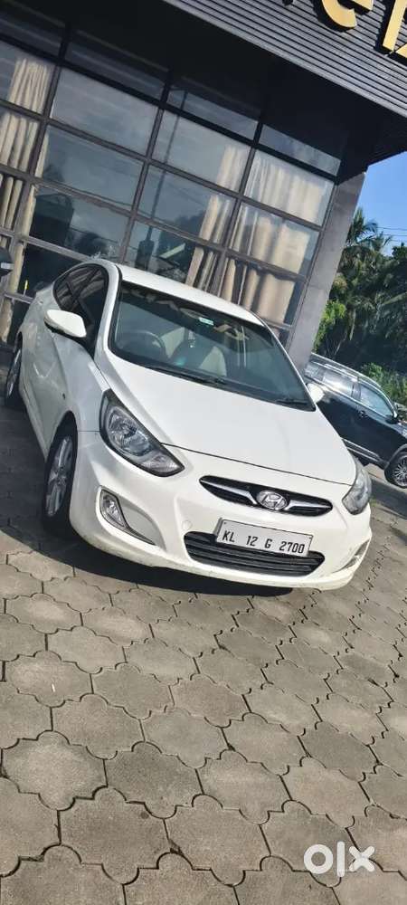 Hyundai Verna Sx Crdi 2012