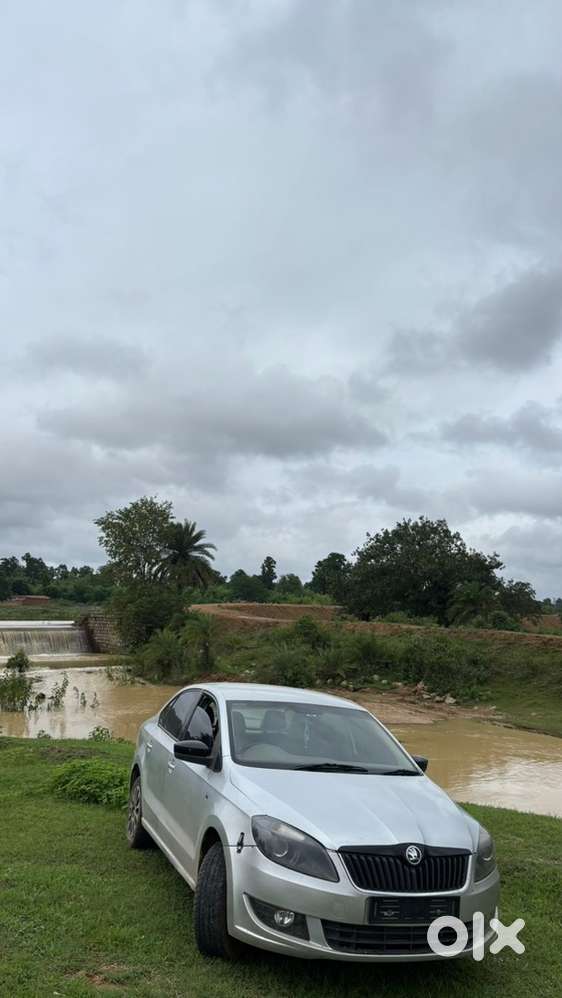 Skoda Rapid 2016 Petrol 63300 Km Driven