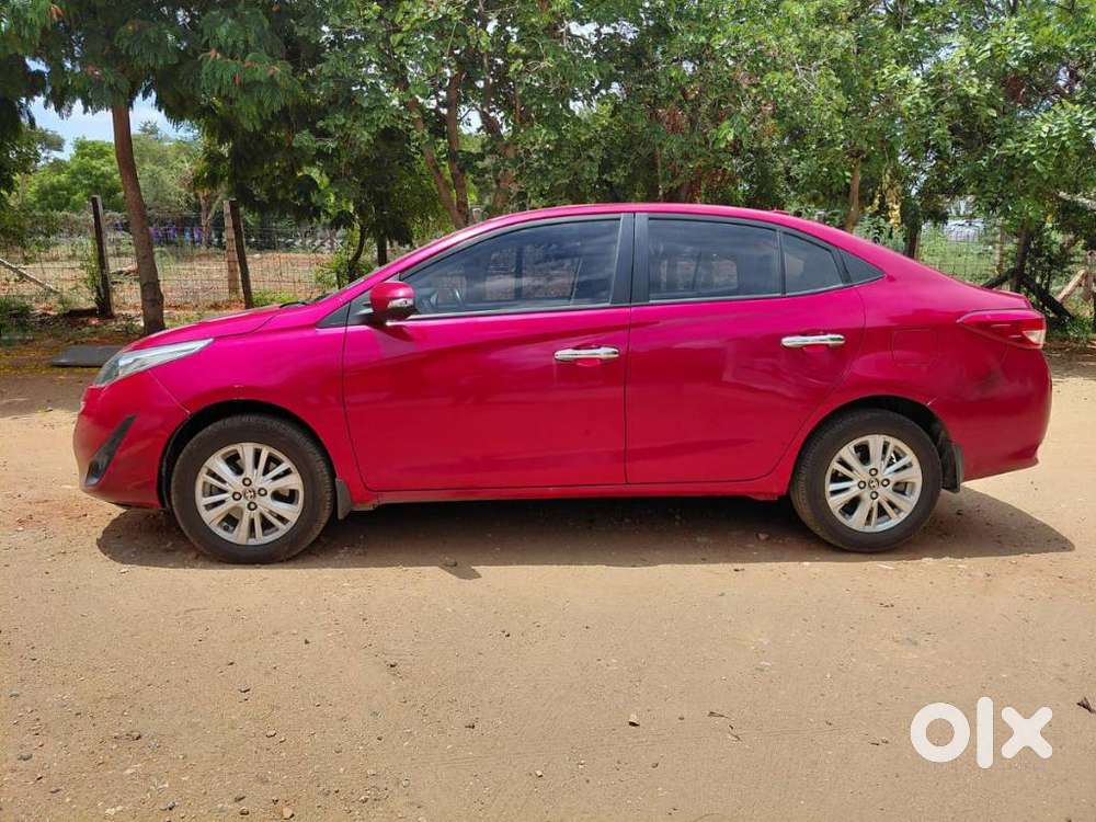Toyota Yaris Ativ Vx, 2018, Petrol