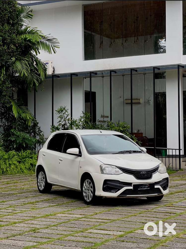 Toyota Etios Liva 2017 Km Driven 120000