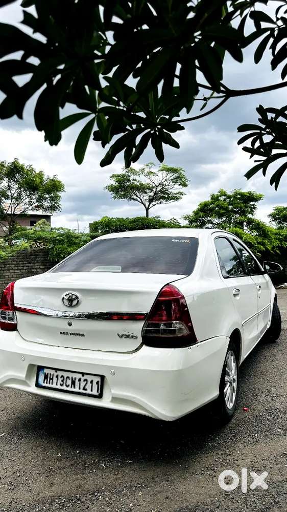 Toyota Etios 2016 Diesel 170603 Km Driven