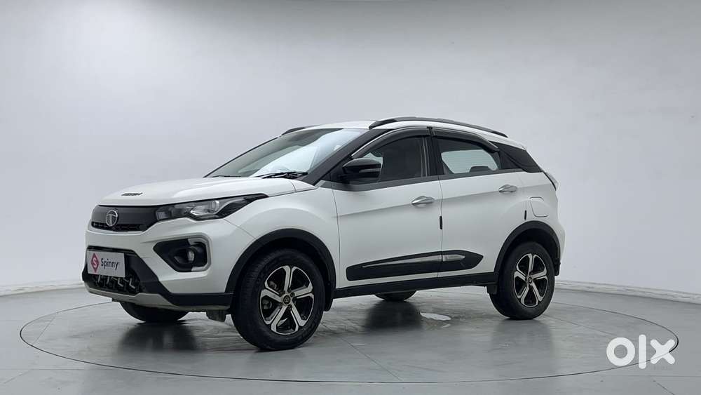 Tata Nexon Xz Plus (hs), 2022, Petrol