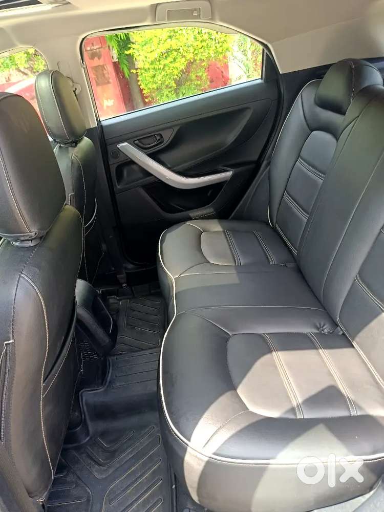 Tata Nexon Top Model Sunroof Diesel