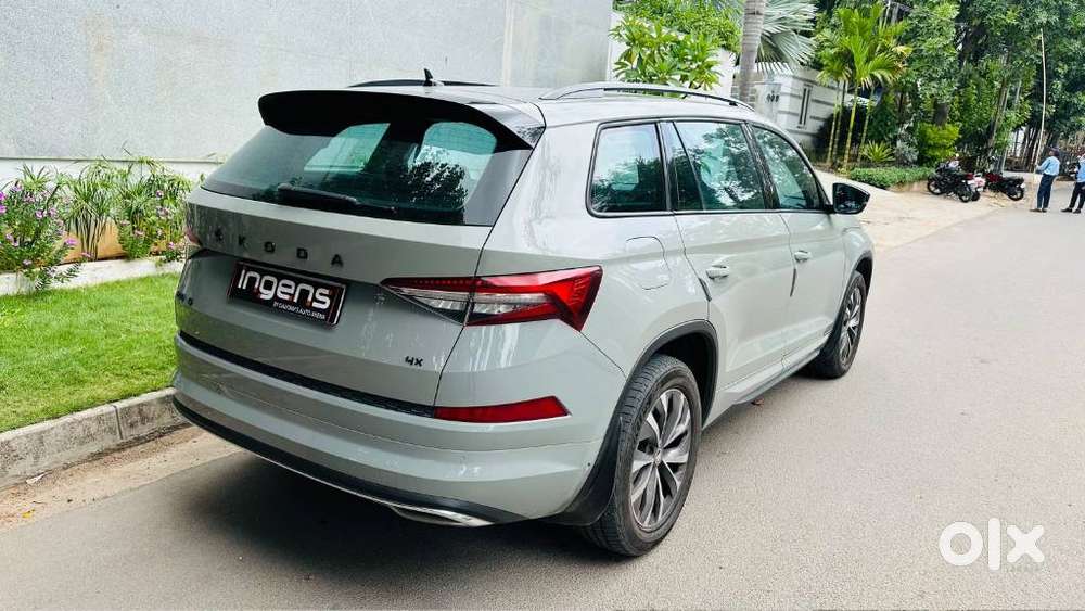Skoda Kodiaq 2.0 Sportline Tsi Dsg, 2022, Petrol