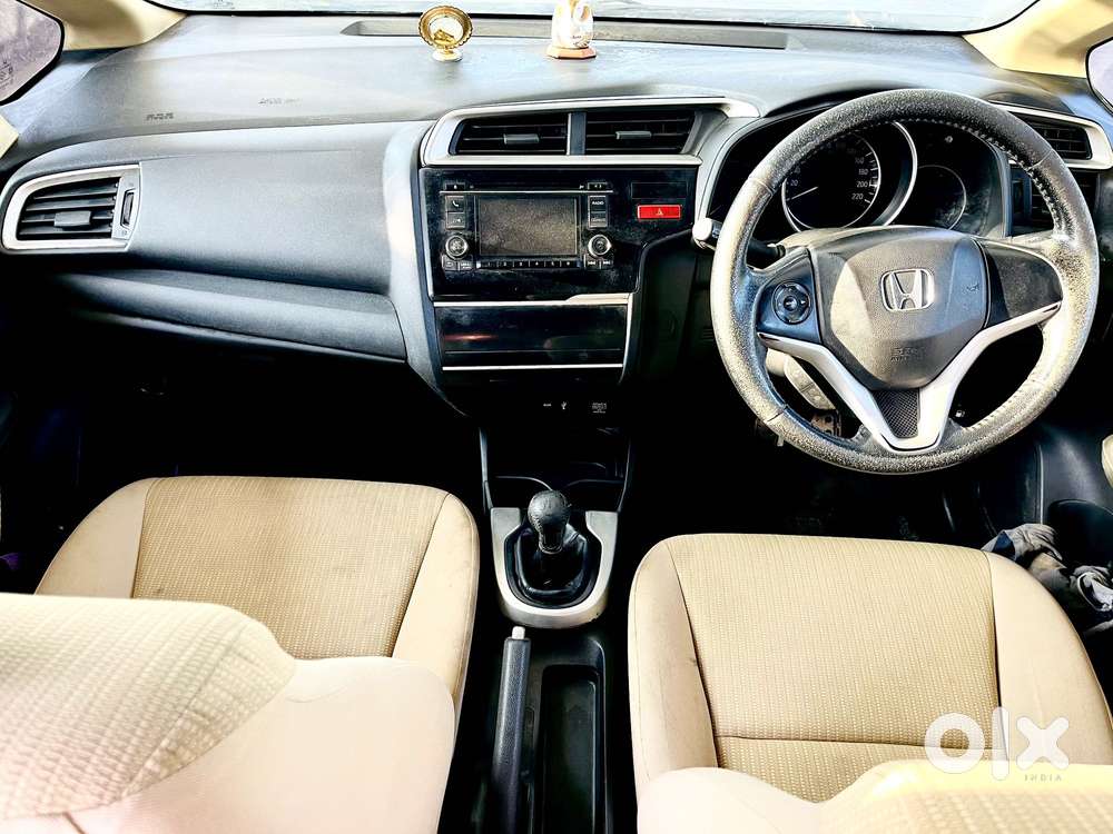 Honda Jazz V Mt Privilege, 2016, Petrol