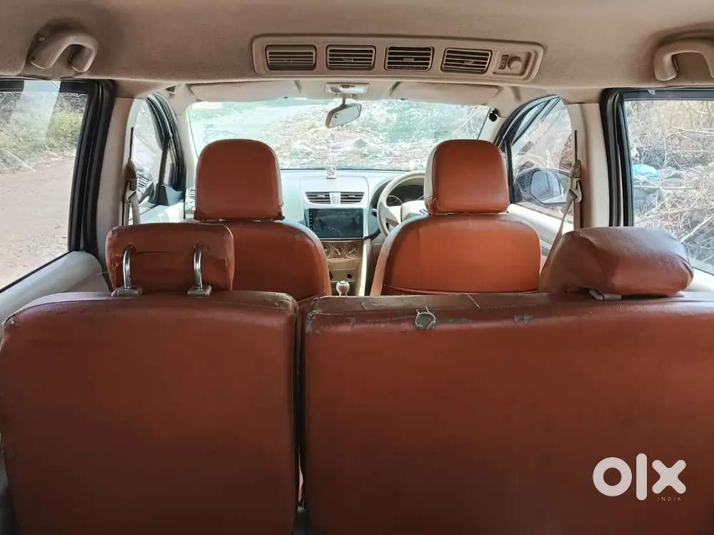Maruti Suzuki Ertiga 2015 Diesel 180000 Km Driven
