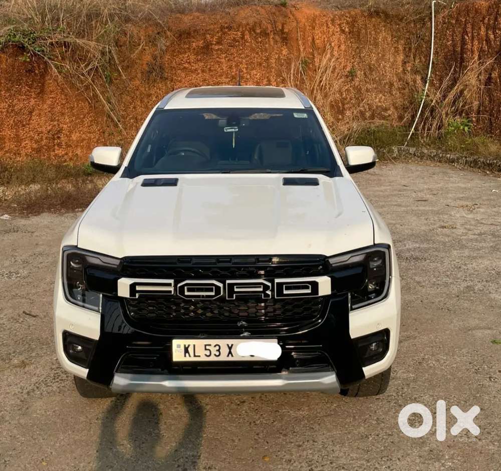 Ford Endeavour 3,2 Titanium At 4x4  2nd Owner