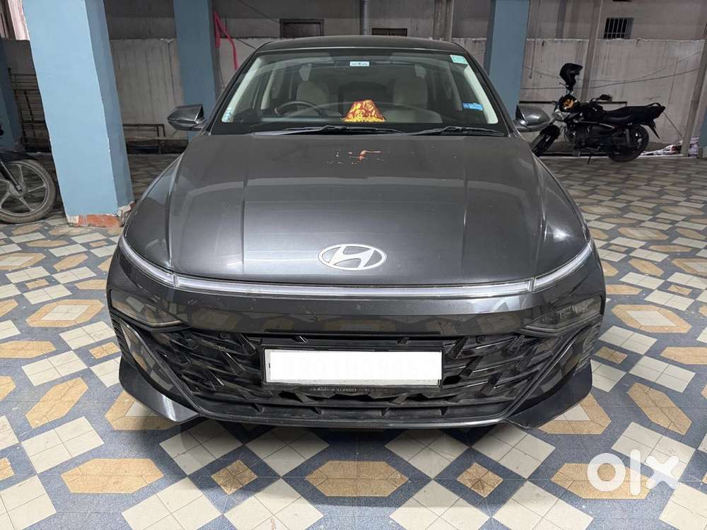 Hyundai Verna 1.5 Sx (o) Petrol Mt, 2023, Petrol