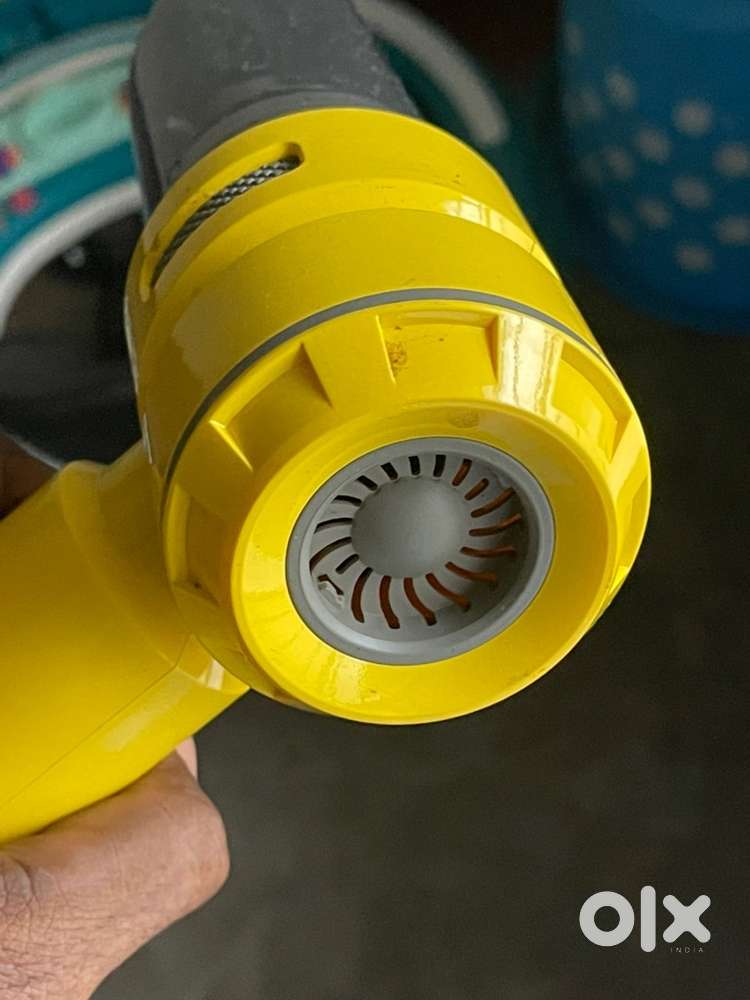 Vacuum cleaner