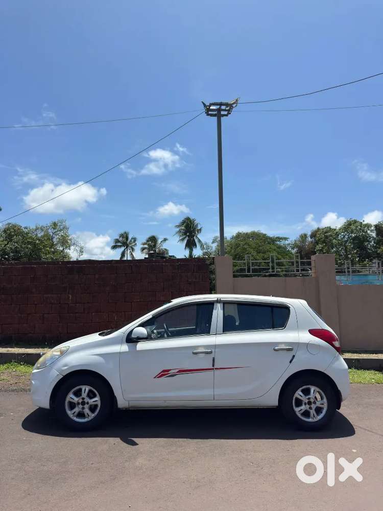 Hyundai I20 Sportz 2010